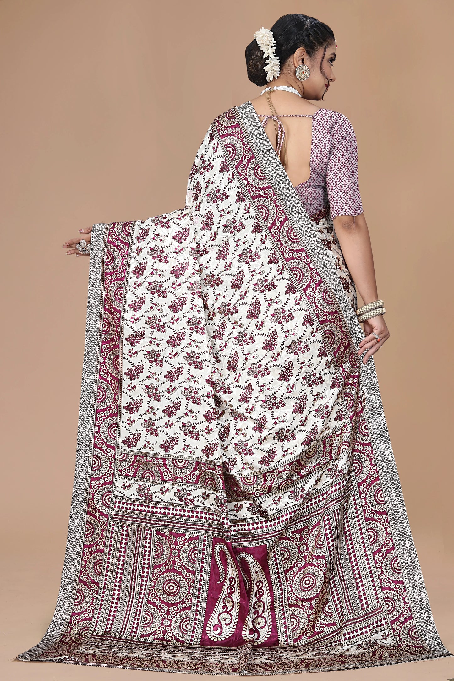 Maharani Gulbahar Sitafal Saree