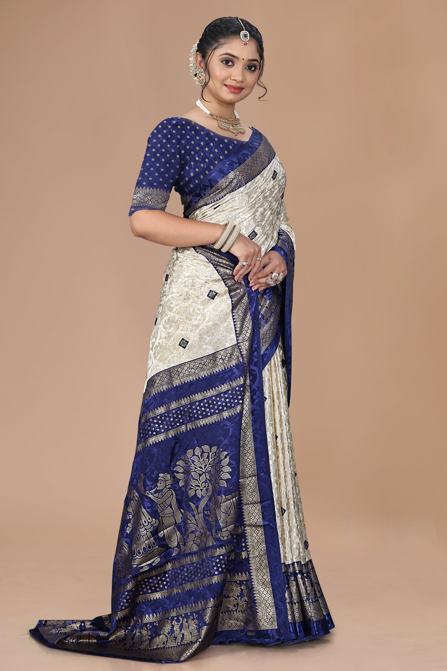 Maharani Rajkanya Pass-Through Silk