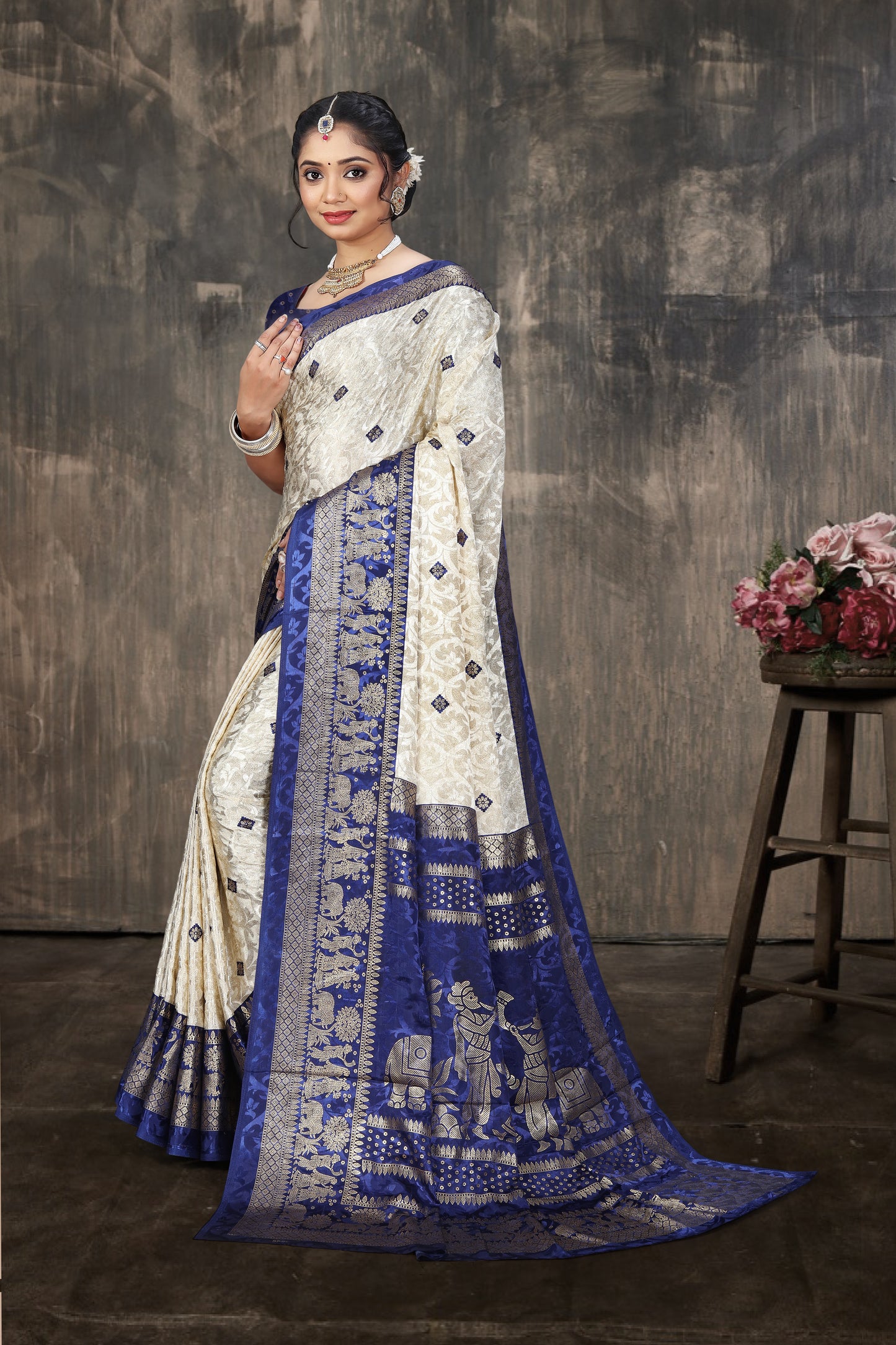 Maharani Rajkanya Pass-Through Silk